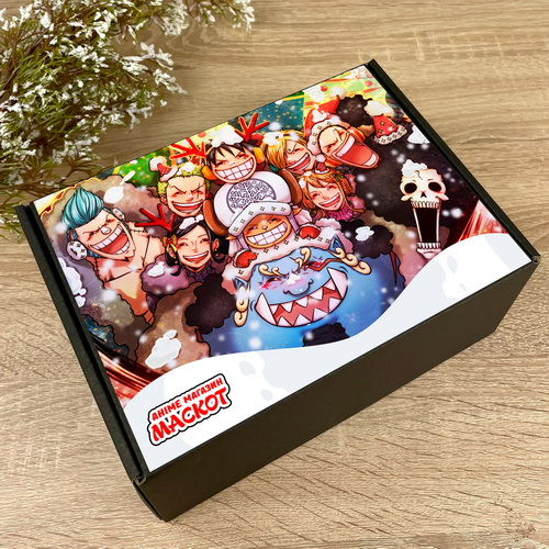 Коробка стандарт One Piece Новорічна з наклейкою 24х17х10см - фото 1