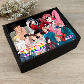 Коробка преміум Yaoi з наклейкою 31х23х10см